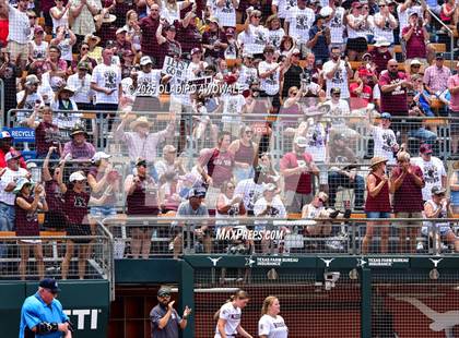 Thumbnail 3 in Ganado vs. Riesel (UIL Softball 2A Div 1 Final) photogallery.