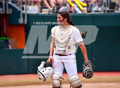 Thumbnail 2 in Ganado vs. Riesel (UIL Softball 2A Div 1 Final) photogallery.