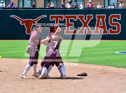 Thumbnail 3 in Ganado vs. Riesel (UIL Softball 2A Div 1 Final) photogallery.