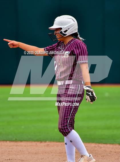 Thumbnail 2 in Ganado vs. Riesel (UIL Softball 2A Div 1 Final) photogallery.