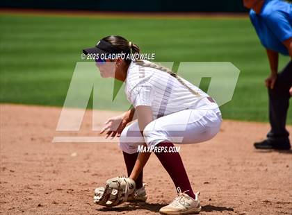 Thumbnail 2 in Ganado vs. Riesel (UIL Softball 2A Div 1 Final) photogallery.