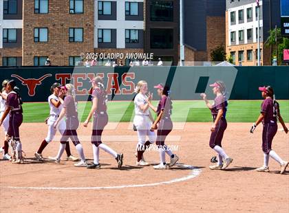 Thumbnail 1 in Ganado vs. Riesel (UIL Softball 2A Div 1 Final) photogallery.