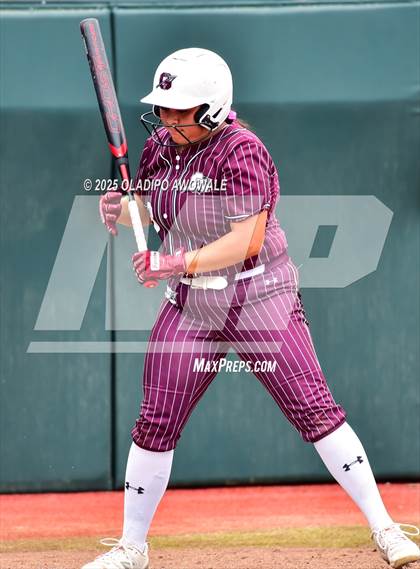 Thumbnail 1 in Ganado vs. Riesel (UIL Softball 2A Div 1 Final) photogallery.