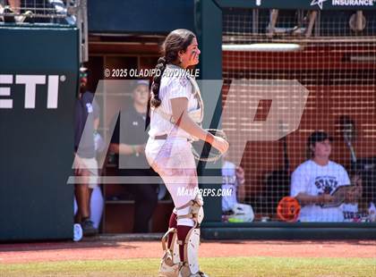 Thumbnail 3 in Ganado vs. Riesel (UIL Softball 2A Div 1 Final) photogallery.