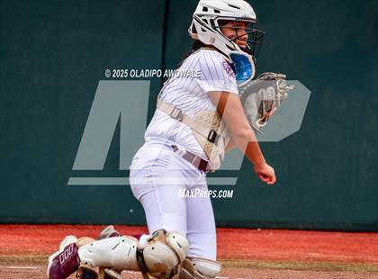 Thumbnail 1 in Ganado vs. Riesel (UIL Softball 2A Div 1 Final) photogallery.