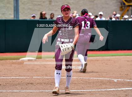 Thumbnail 2 in Ganado vs. Riesel (UIL Softball 2A Div 1 Final) photogallery.