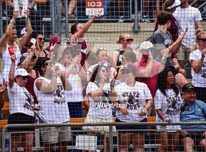 Thumbnail 2 in Ganado vs. Riesel (UIL Softball 2A Div 1 Final) photogallery.