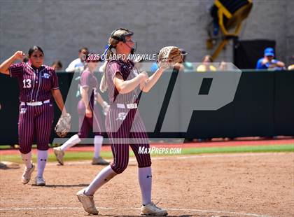 Thumbnail 2 in Ganado vs. Riesel (UIL Softball 2A Div 1 Final) photogallery.