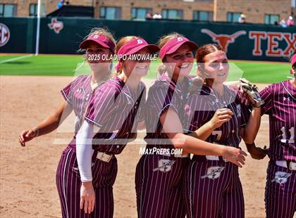 Thumbnail 3 in Ganado vs. Riesel (UIL Softball 2A Div 1 Final) photogallery.