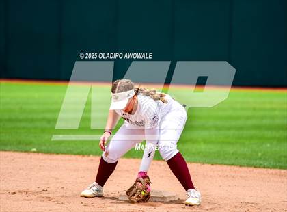 Thumbnail 3 in Ganado vs. Riesel (UIL Softball 2A Div 1 Final) photogallery.
