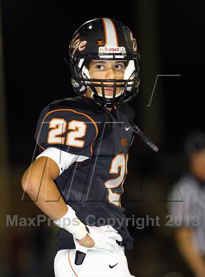 Thumbnail 3 in Desert Edge vs. Shadow Ridge (AIA Round 2 D3 Playoff) photogallery.