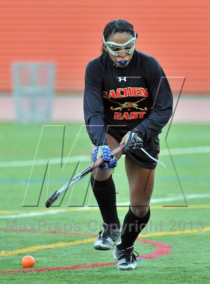 Thumbnail 1 in Mamaroneck vs Sachem East (NYSPHSAA Class A Quarterfinal) photogallery.