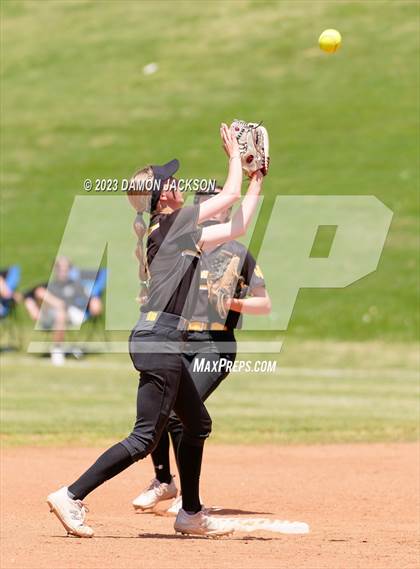Thumbnail 3 in Virgin Valley vs Lowry (NIAA 3A Winner Semifinal) photogallery.