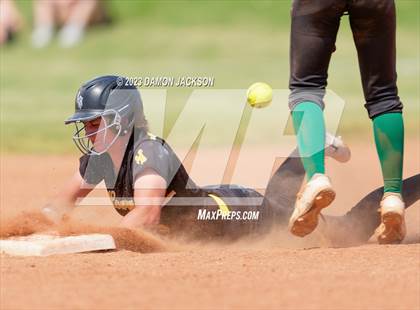 Thumbnail 2 in Virgin Valley vs Lowry (NIAA 3A Winner Semifinal) photogallery.