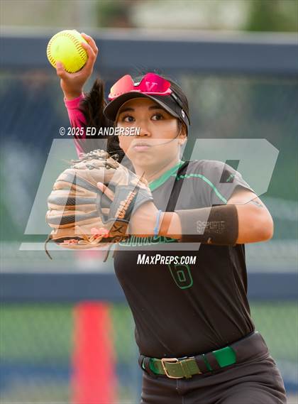 Thumbnail 1 in Palo Verde vs. Centennial (NIAA 5A Championship) photogallery.