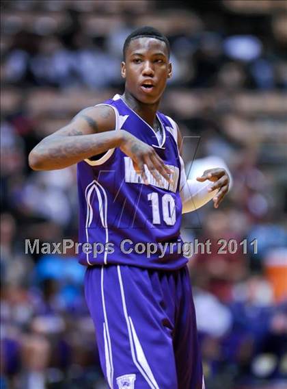 Thumbnail 1 in Central Valley Christian vs. Washington Union (CIF CS D4 Final) photogallery.