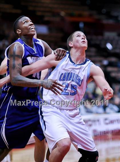 Thumbnail 3 in Central Valley Christian vs. Washington Union (CIF CS D4 Final) photogallery.