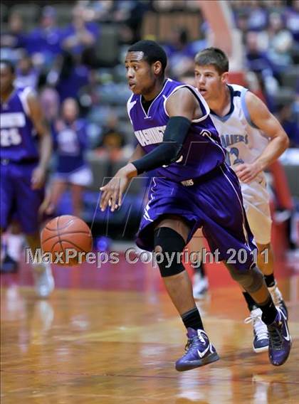 Thumbnail 3 in Central Valley Christian vs. Washington Union (CIF CS D4 Final) photogallery.