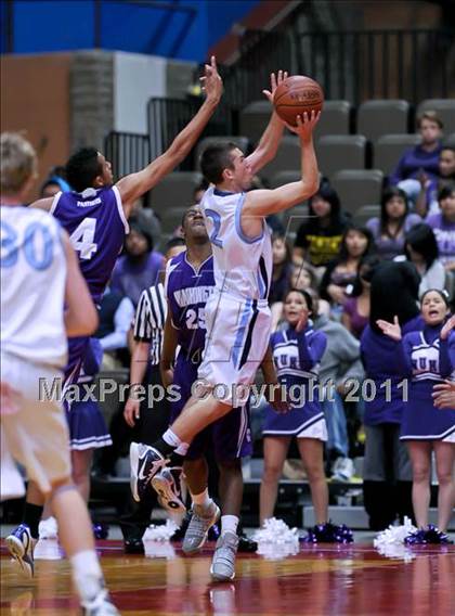 Thumbnail 2 in Central Valley Christian vs. Washington Union (CIF CS D4 Final) photogallery.