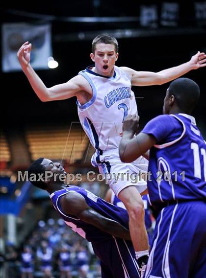 Thumbnail 1 in Central Valley Christian vs. Washington Union (CIF CS D4 Final) photogallery.