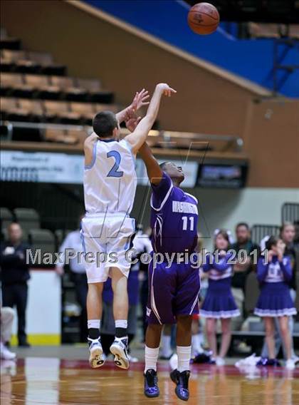 Thumbnail 2 in Central Valley Christian vs. Washington Union (CIF CS D4 Final) photogallery.