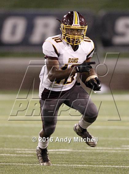 Thumbnail 3 in Hixson vs Tyner Academy (Chattanooga Prep Football Jamboree) photogallery.