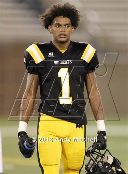 Thumbnail 2 in Hixson vs Tyner Academy (Chattanooga Prep Football Jamboree) photogallery.