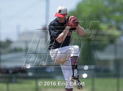 Thumbnail 2 in Franklin vs Fairview (PIAA D10AA Semifinal) photogallery.