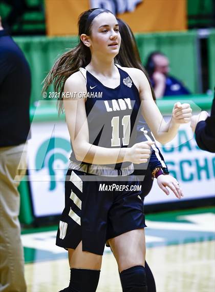Thumbnail 2 in Winchester Community vs Hamilton Heights (IHSAA 3A Sectional First Round) photogallery.