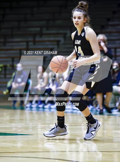 Thumbnail 2 in Winchester Community vs Hamilton Heights (IHSAA 3A Sectional First Round) photogallery.