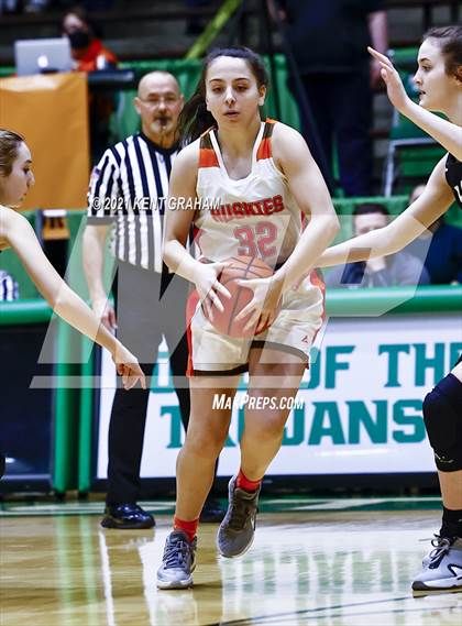 Thumbnail 3 in Winchester Community vs Hamilton Heights (IHSAA 3A Sectional First Round) photogallery.