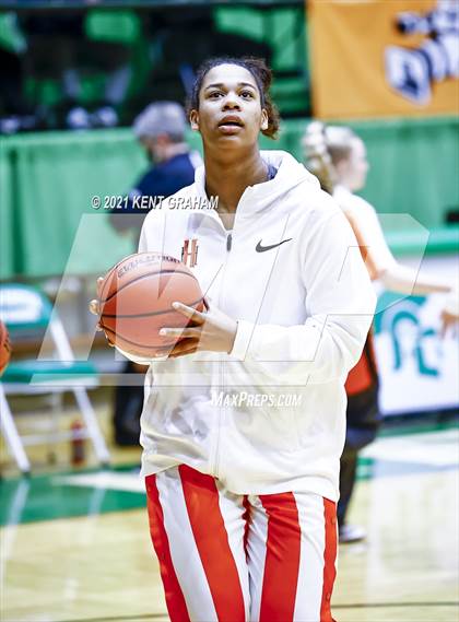 Thumbnail 1 in Winchester Community vs Hamilton Heights (IHSAA 3A Sectional First Round) photogallery.
