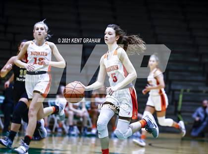 Thumbnail 2 in Winchester Community vs Hamilton Heights (IHSAA 3A Sectional First Round) photogallery.