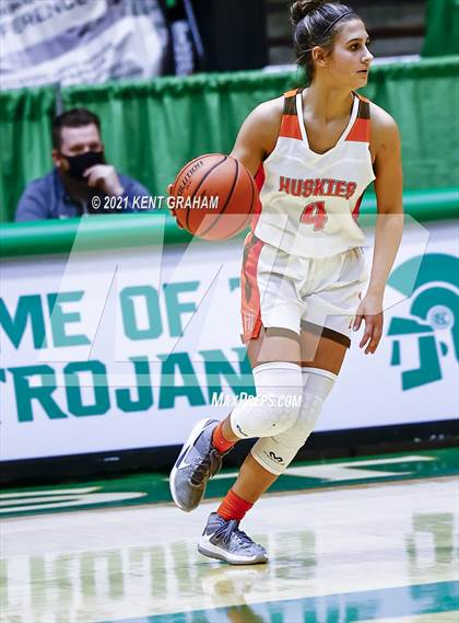 Thumbnail 3 in Winchester Community vs Hamilton Heights (IHSAA 3A Sectional First Round) photogallery.