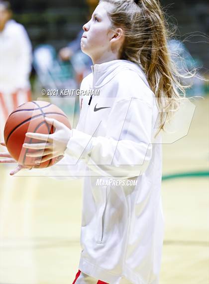Thumbnail 3 in Winchester Community vs Hamilton Heights (IHSAA 3A Sectional First Round) photogallery.