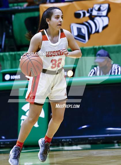 Thumbnail 1 in Winchester Community vs Hamilton Heights (IHSAA 3A Sectional First Round) photogallery.