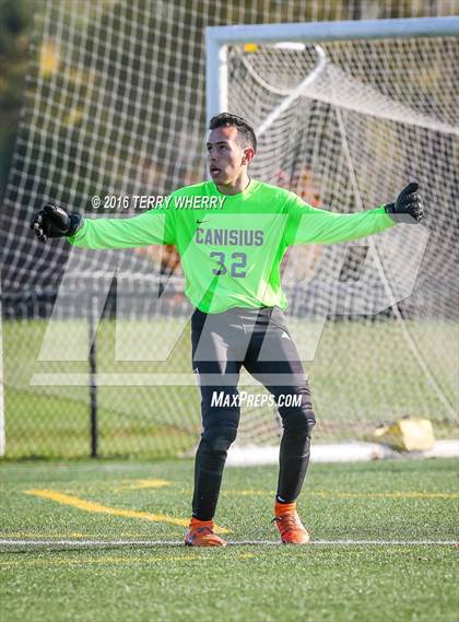 Thumbnail 3 in St. Joseph's Collegiate Institute vs Canisius (Monsignor Martin Class A Final) photogallery.