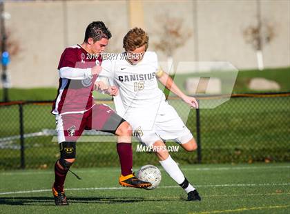 Thumbnail 2 in St. Joseph's Collegiate Institute vs Canisius (Monsignor Martin Class A Final) photogallery.