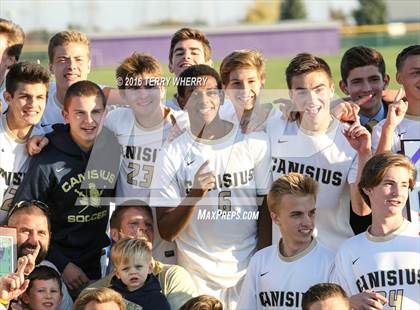 Thumbnail 3 in St. Joseph's Collegiate Institute vs Canisius (Monsignor Martin Class A Final) photogallery.