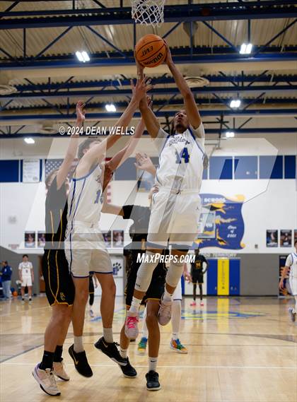 Thumbnail 3 in Bourgade Catholic @ Kingman photogallery.