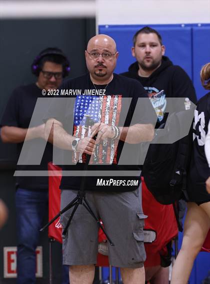 Thumbnail 2 in Highland vs Pacifica Christian (Burbank JV Tournament) photogallery.