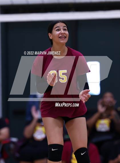 Thumbnail 2 in Highland vs Pacifica Christian (Burbank JV Tournament) photogallery.