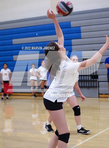 Thumbnail 1 in Highland vs Pacifica Christian (Burbank JV Tournament) photogallery.