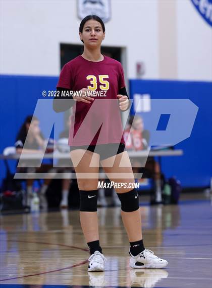 Thumbnail 3 in Highland vs Pacifica Christian (Burbank JV Tournament) photogallery.