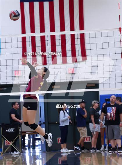 Thumbnail 3 in Highland vs Pacifica Christian (Burbank JV Tournament) photogallery.