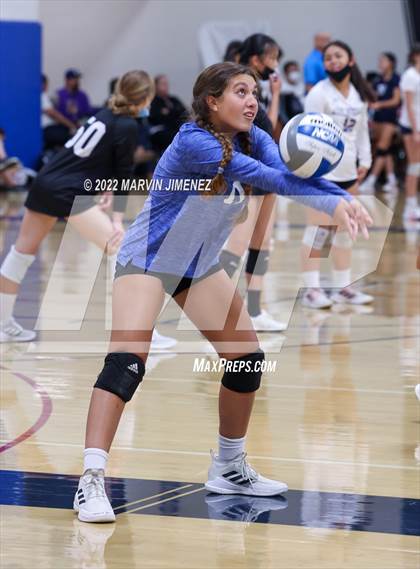 Thumbnail 2 in Highland vs Pacifica Christian (Burbank JV Tournament) photogallery.