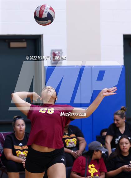 Thumbnail 2 in Highland vs Pacifica Christian (Burbank JV Tournament) photogallery.