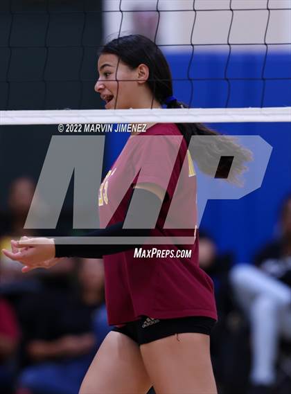 Thumbnail 1 in Highland vs Pacifica Christian (Burbank JV Tournament) photogallery.