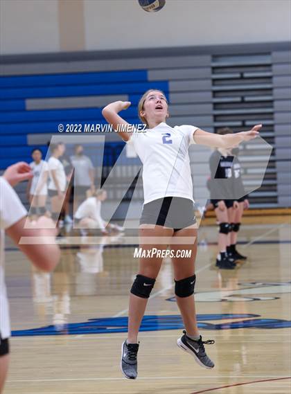 Thumbnail 1 in Highland vs Pacifica Christian (Burbank JV Tournament) photogallery.