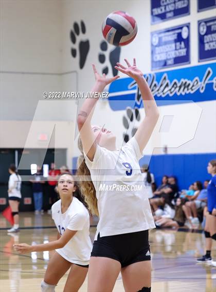 Thumbnail 2 in Highland vs Pacifica Christian (Burbank JV Tournament) photogallery.